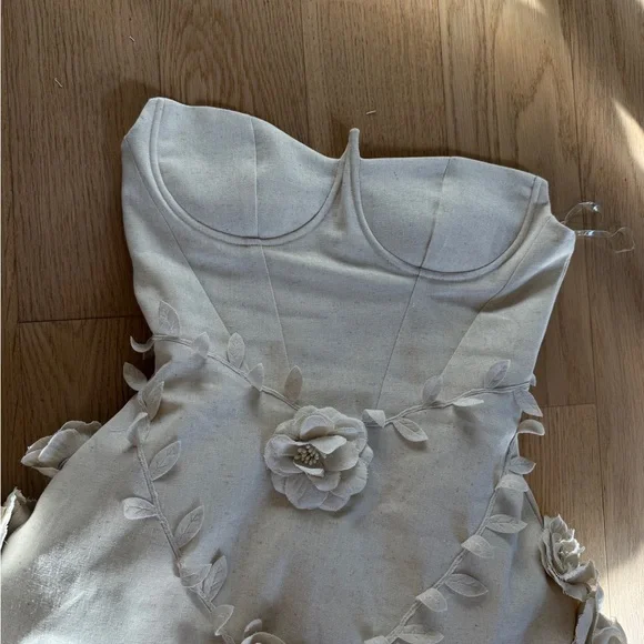 SOLD - NWT Cream Strapless Fit and Flare Mini Dress | 3D Florals - Picture 3 of 5